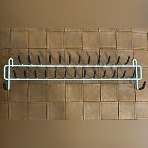 Metal Wall-Mounted Tie Rack